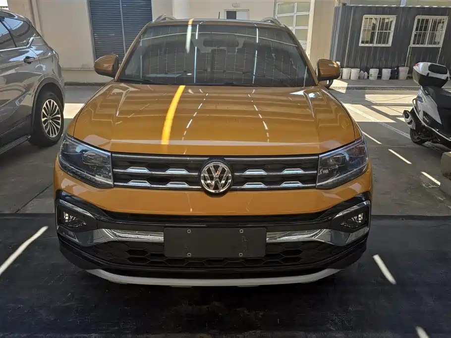 Volkswagen T-Cross 2019