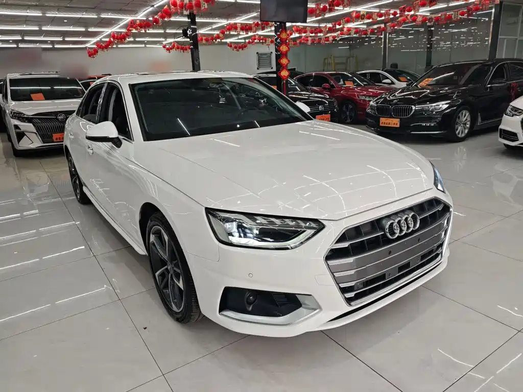Audi A4L 2020 — фото 23