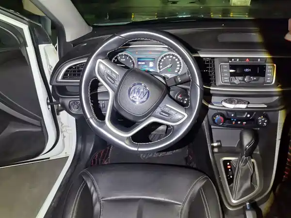 Buick Excelle 2018