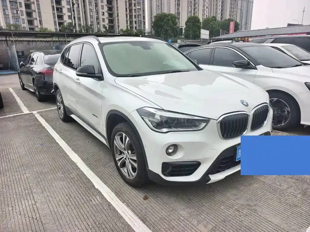 BMW X1 2016 — фото 3