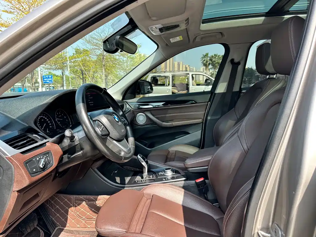 BMW X1 2022 — фото 4
