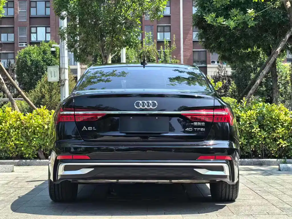 Audi A6L 2020