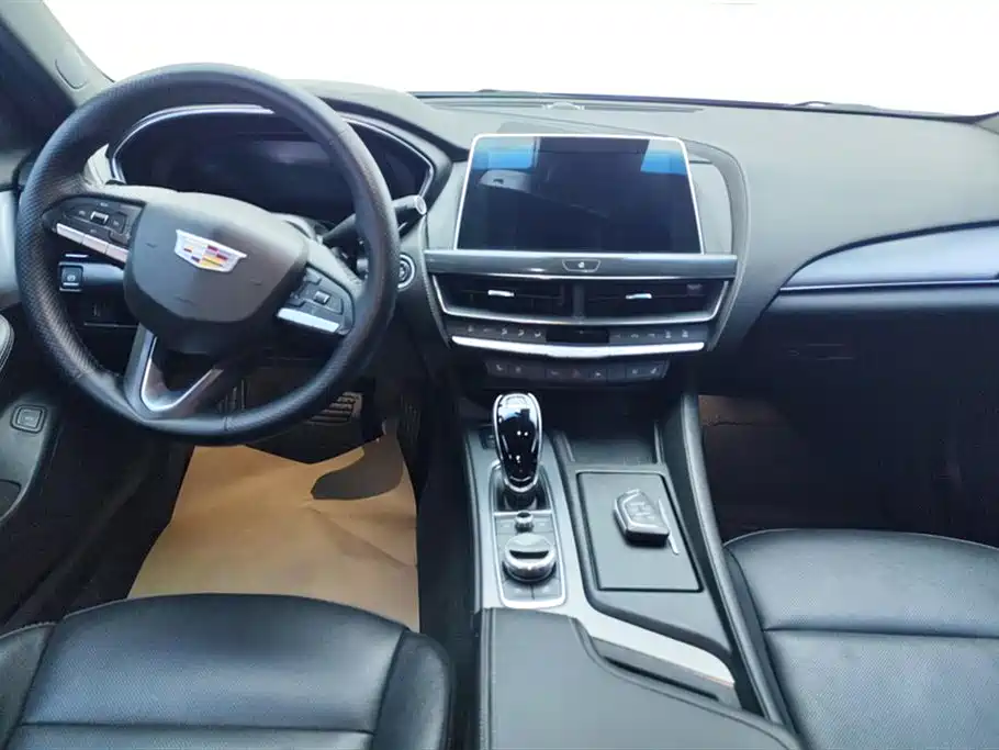 Cadillac CT5 2024 — фото 12