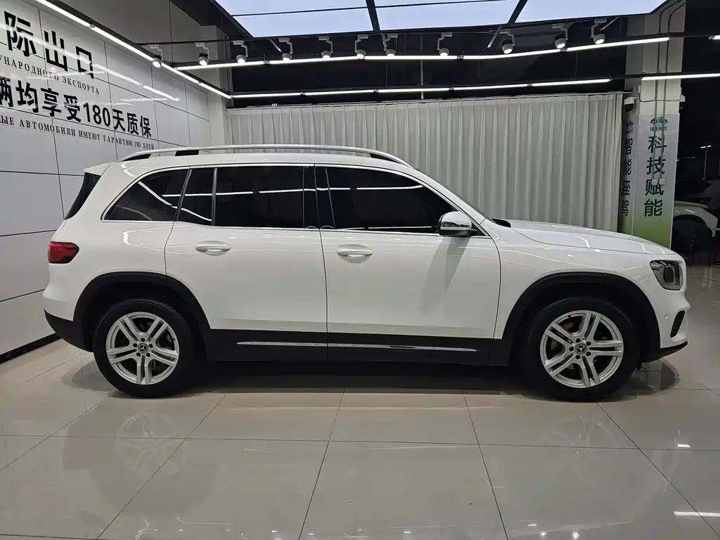 Mercedes-Benz GLB 2021 — фото 12