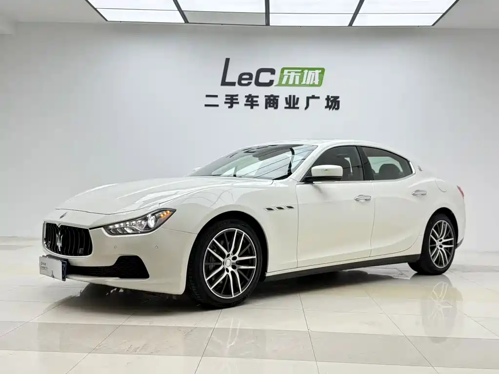 Maserati Ghibli 2016 — фото 1
