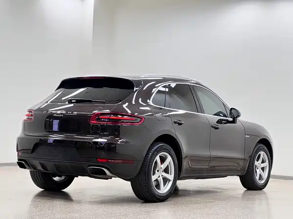 Porsche Macan 2017
