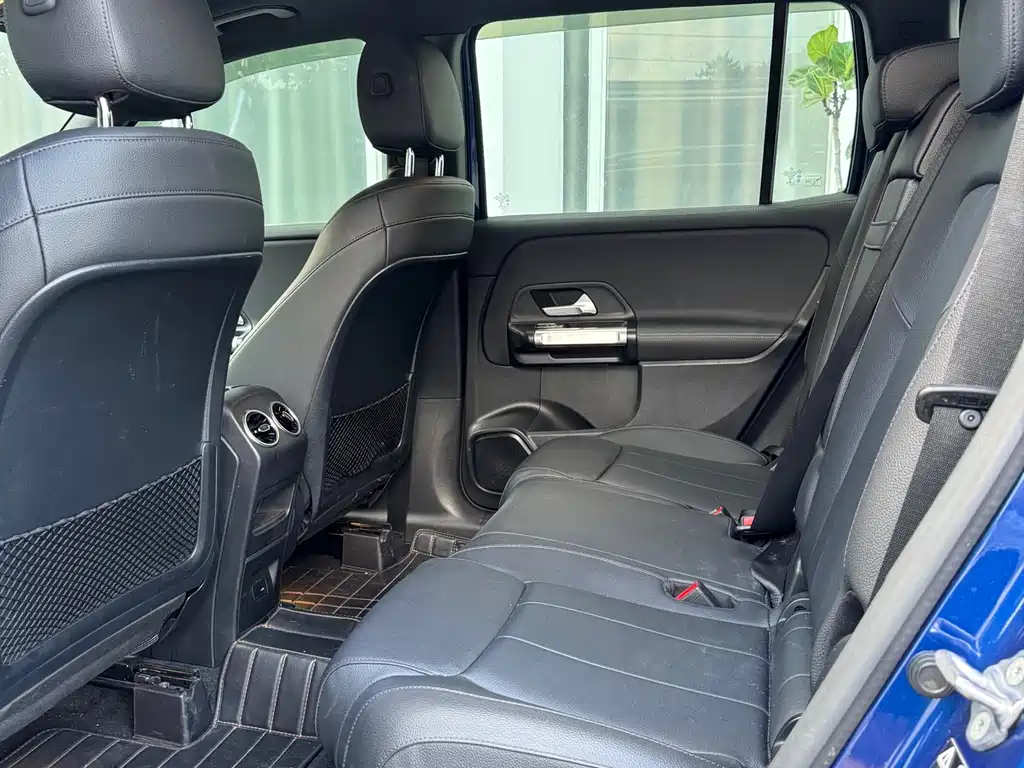 Mercedes-Benz GLB 2021