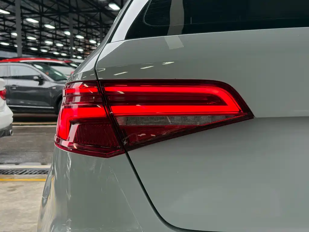 Audi A3 2017 — фото 12