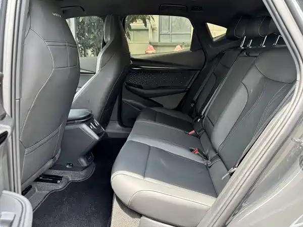 Volkswagen Distinctive 06 2024