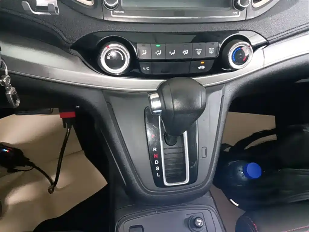 Honda CR-V 2016 — фото 10