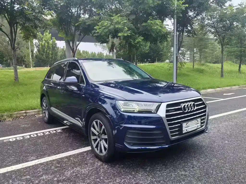 Audi Q7 2019 — фото 3