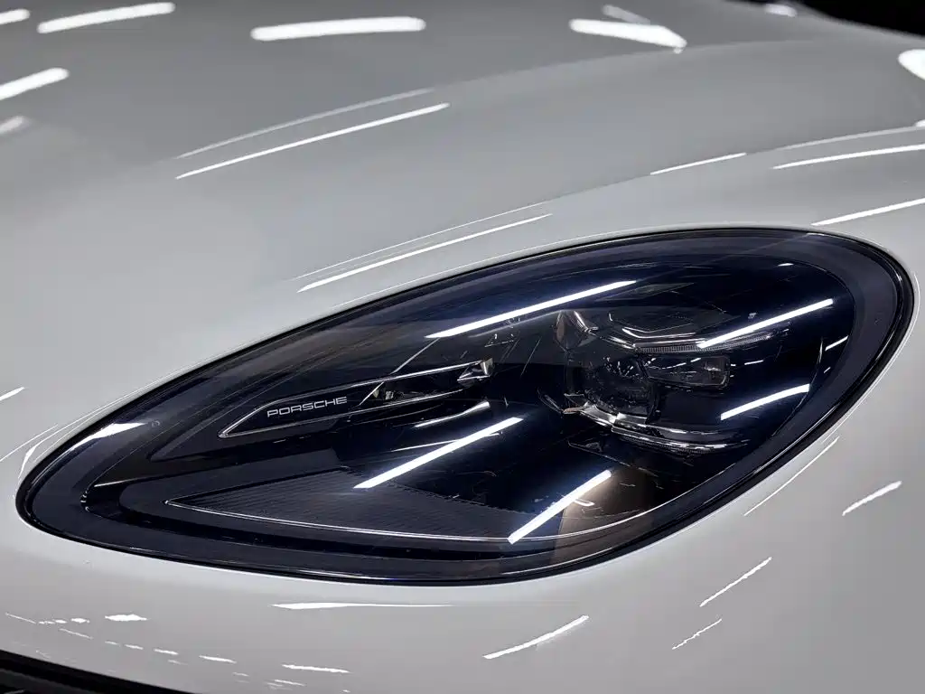Porsche Macan 2023 — фото 11