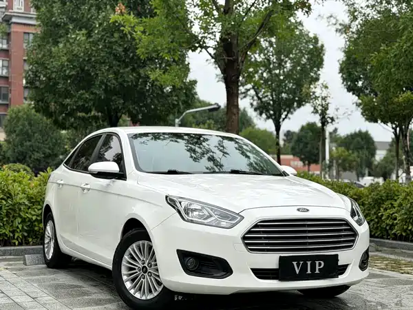 Ford Escort 2016