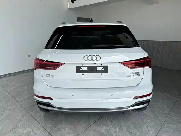Audi Q3 2023