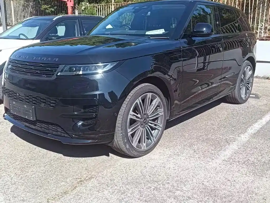 Land Rover Range Rover Sport 2024 — фото 1