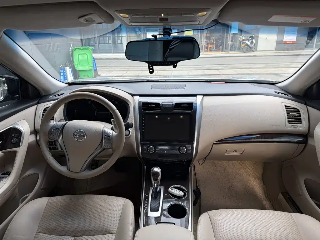 Nissan Teana 2014 — фото 10
