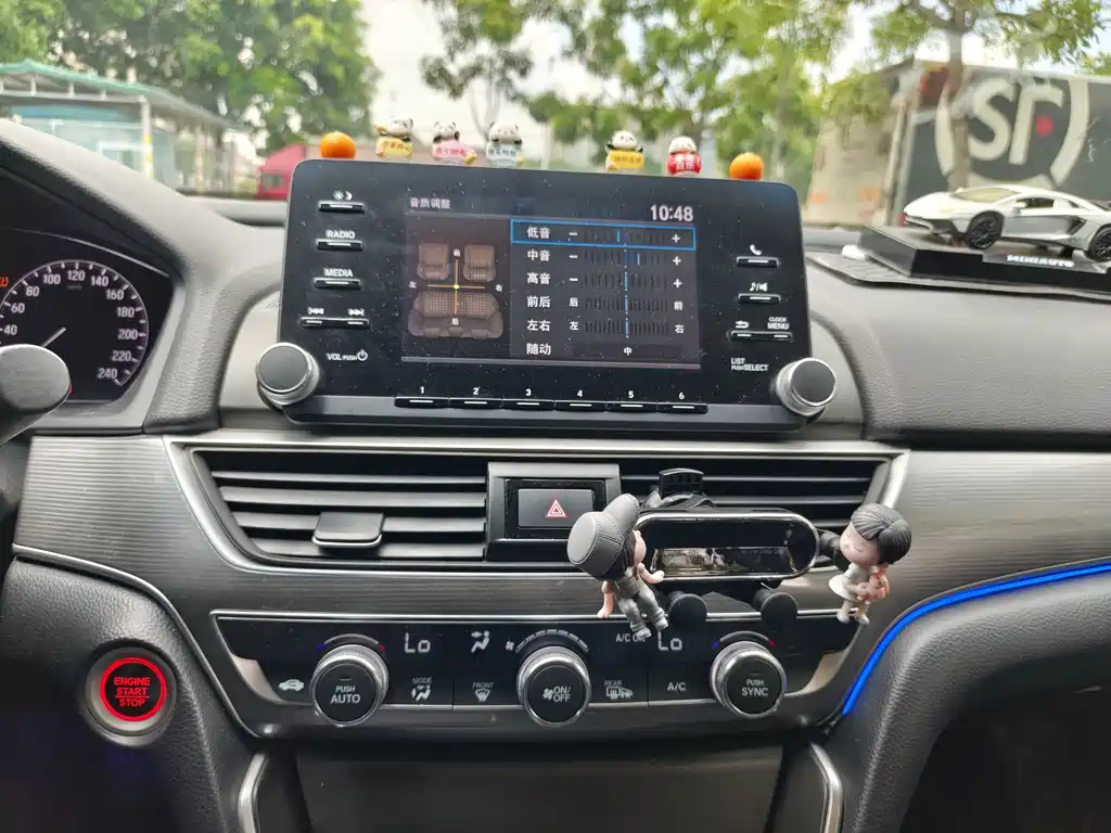 Honda Accord 2020 — фото 17