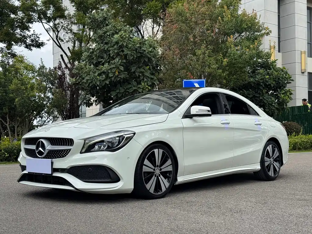 Mercedes-Benz CLA 2017 — фото 1