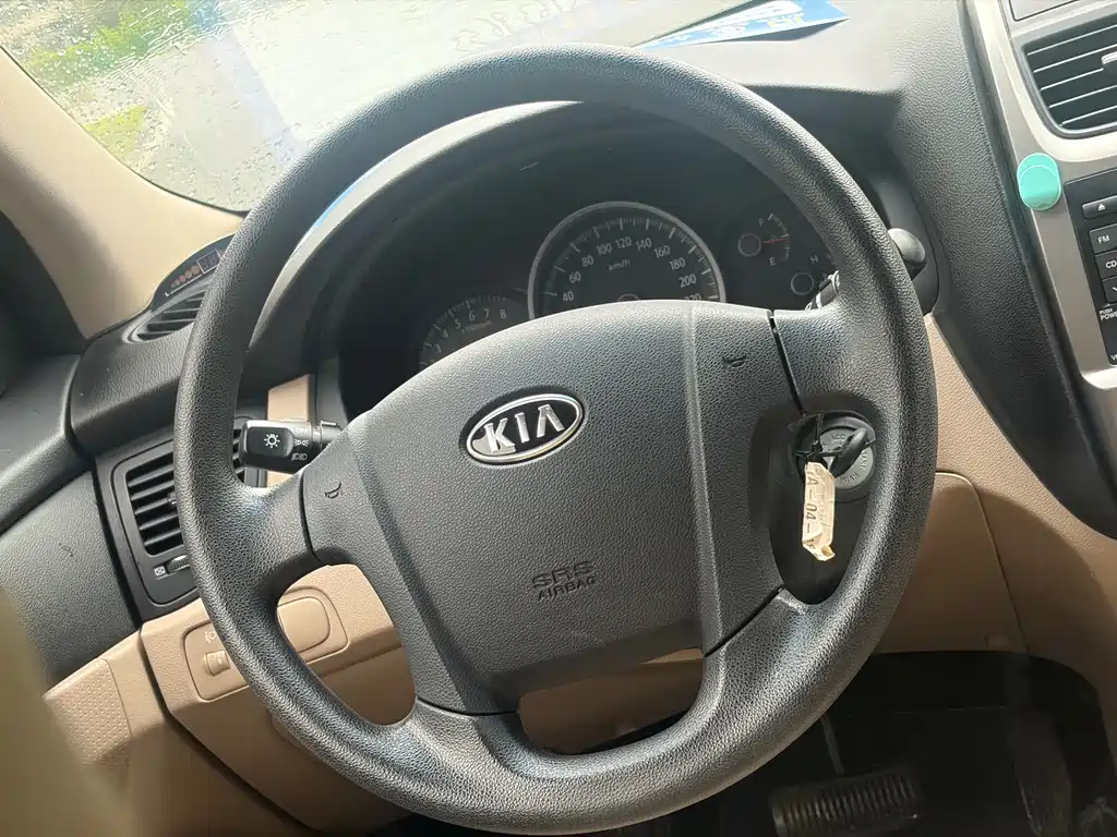 Kia Sportage 2010 — фото 10