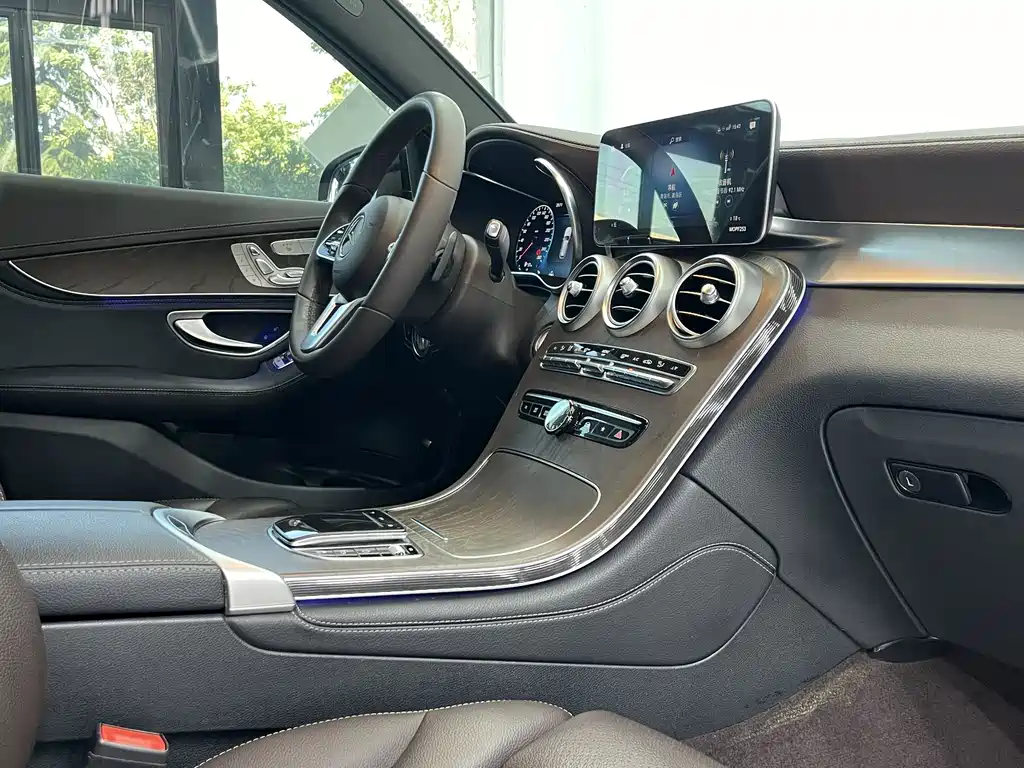 Mercedes-Benz GLC 2020