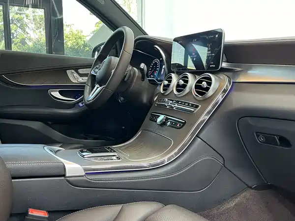 Mercedes-Benz GLC 2020