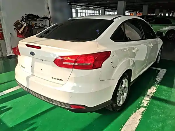 Ford Focus 2015