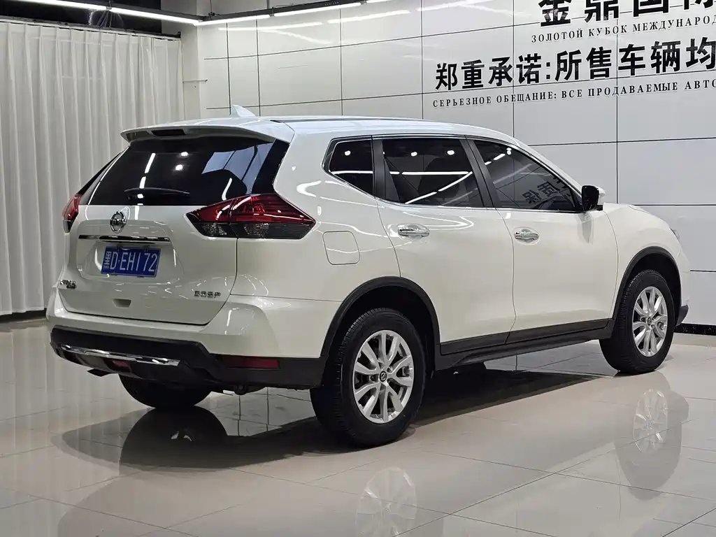 Nissan X-Trail 2023 — фото 6