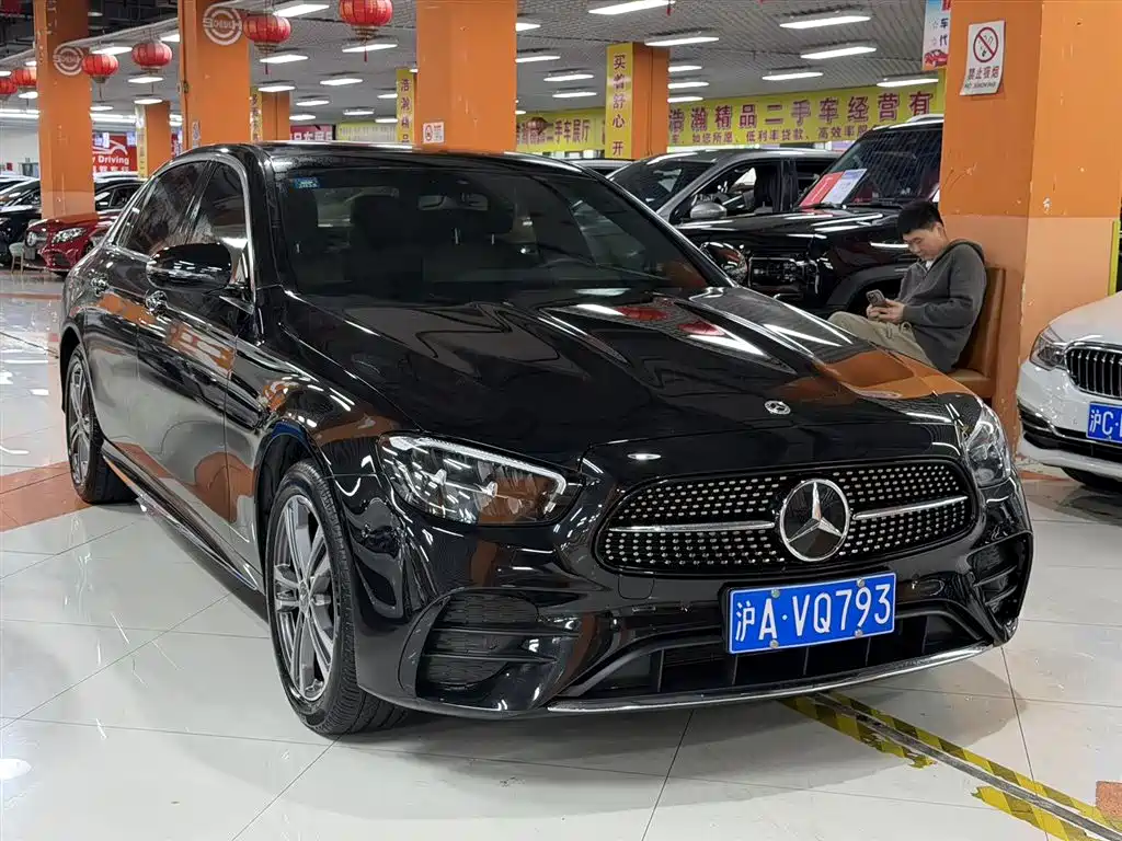 Mercedes-Benz E-Class 2023 — фото 3