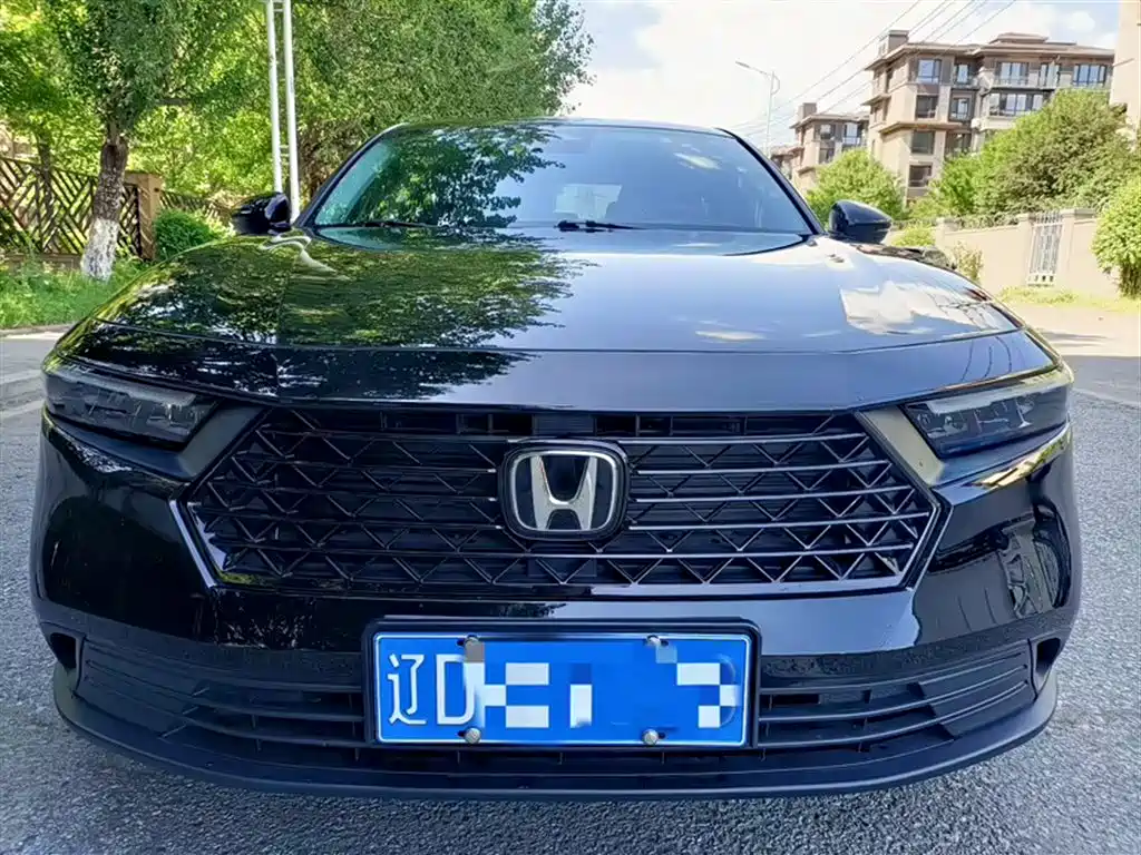 Honda Accord 2024 — фото 11