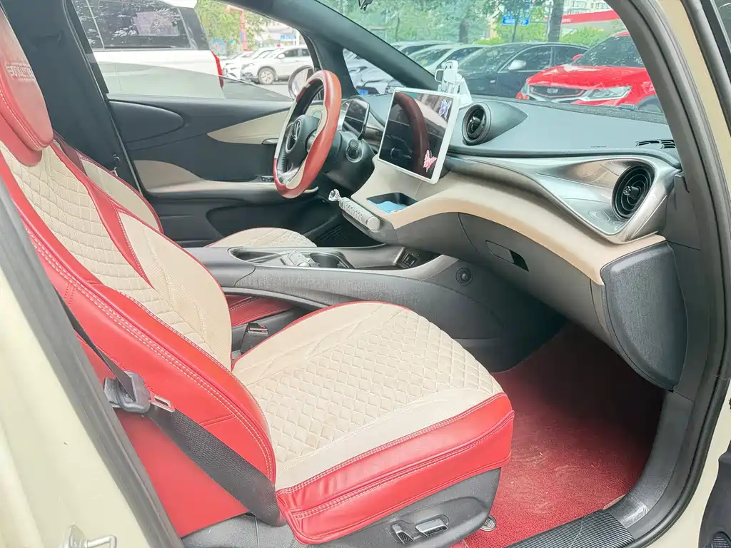 BYD Dolphin 2023