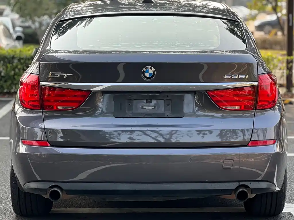 BMW 5 Series GT 2013 — фото 5