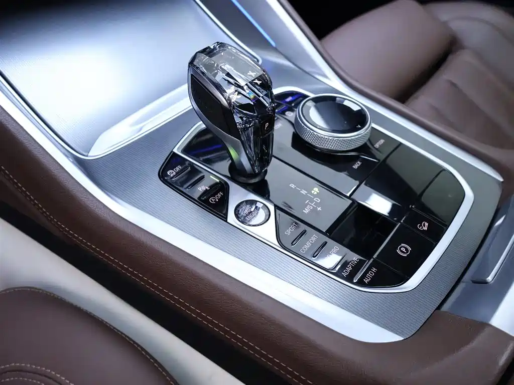 BMW X6 2021 — фото 12