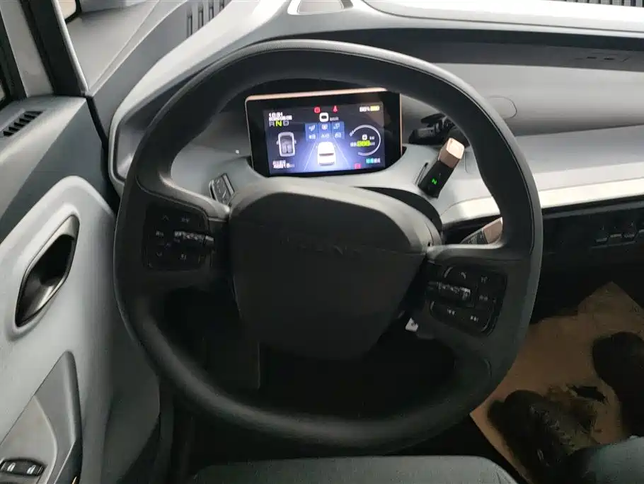 Wuling Nano EV 2022 — фото 15