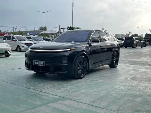 Li Auto L7 2023