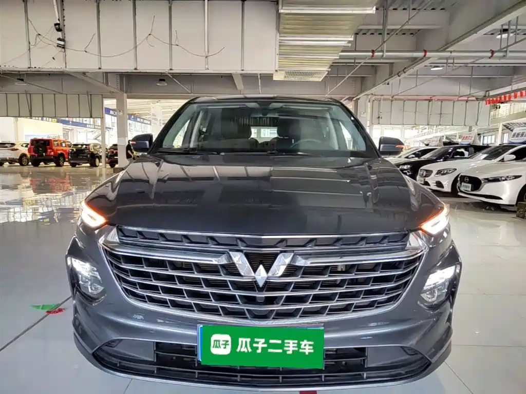 Wuling Victory 2020 — фото 3