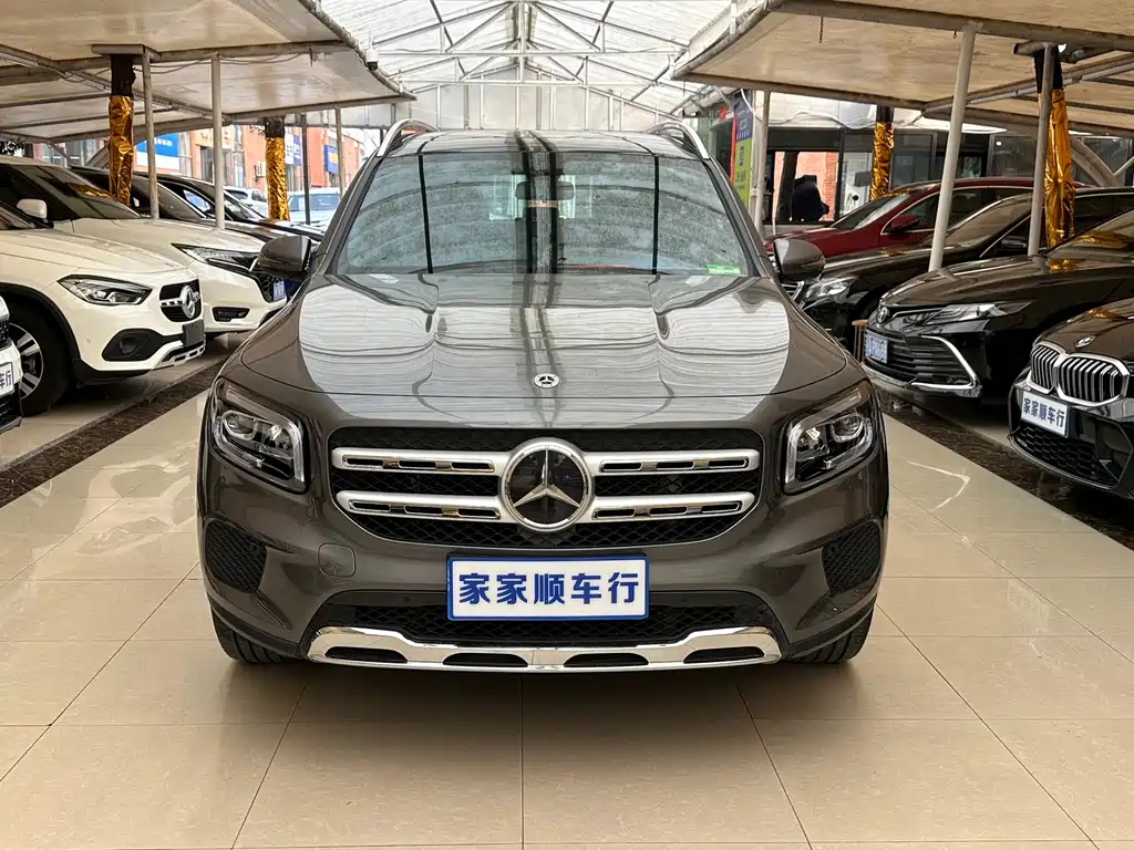 Mercedes-Benz GLB 2023 — фото 2
