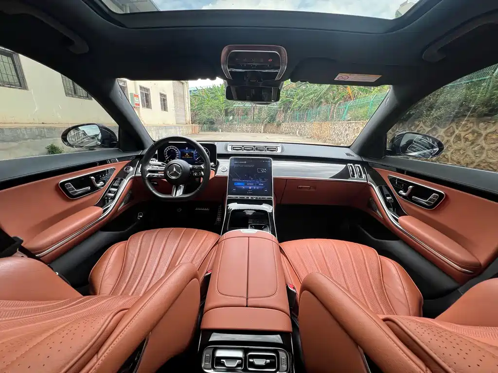 Mercedes-Benz S-Class 2023