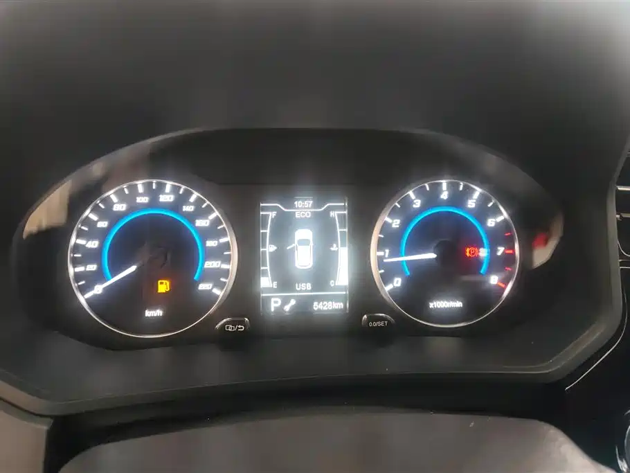 Chery Tiggo 3x 2025 — фото 14