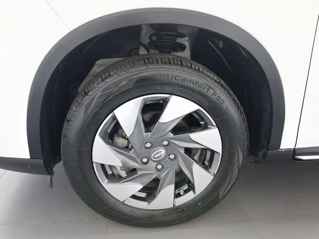 GAC Trumpchi GS4 2023 — фото 17