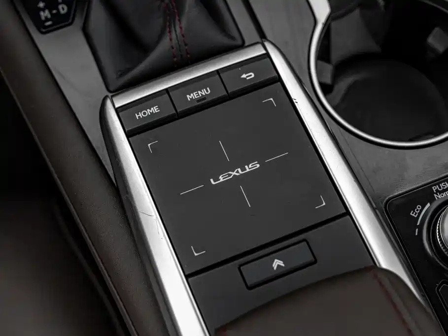 Lexus RX 2021 — фото 35