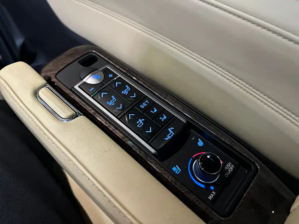 Toyota Vellfire 2021 — фото 21