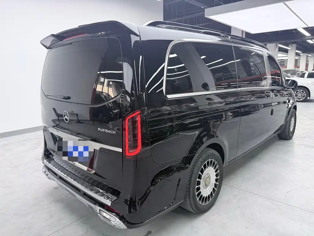 Mercedes-Benz Vito 2023 — фото 21