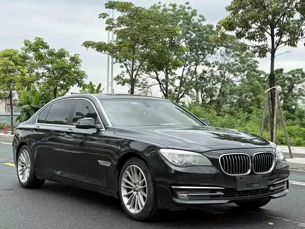BMW 7 Series 2015