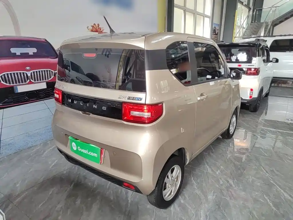 Wuling MINIEV 2020