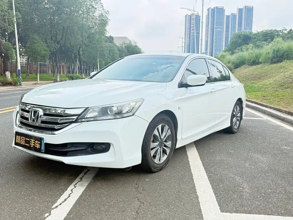 Honda Accord 2014 — фото 1