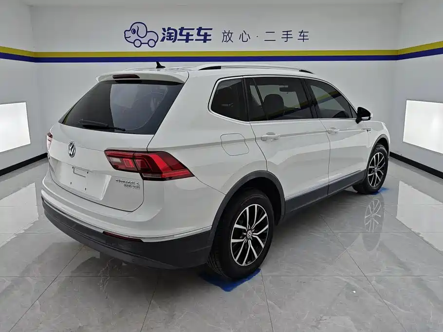 Volkswagen Tiguan L 2017