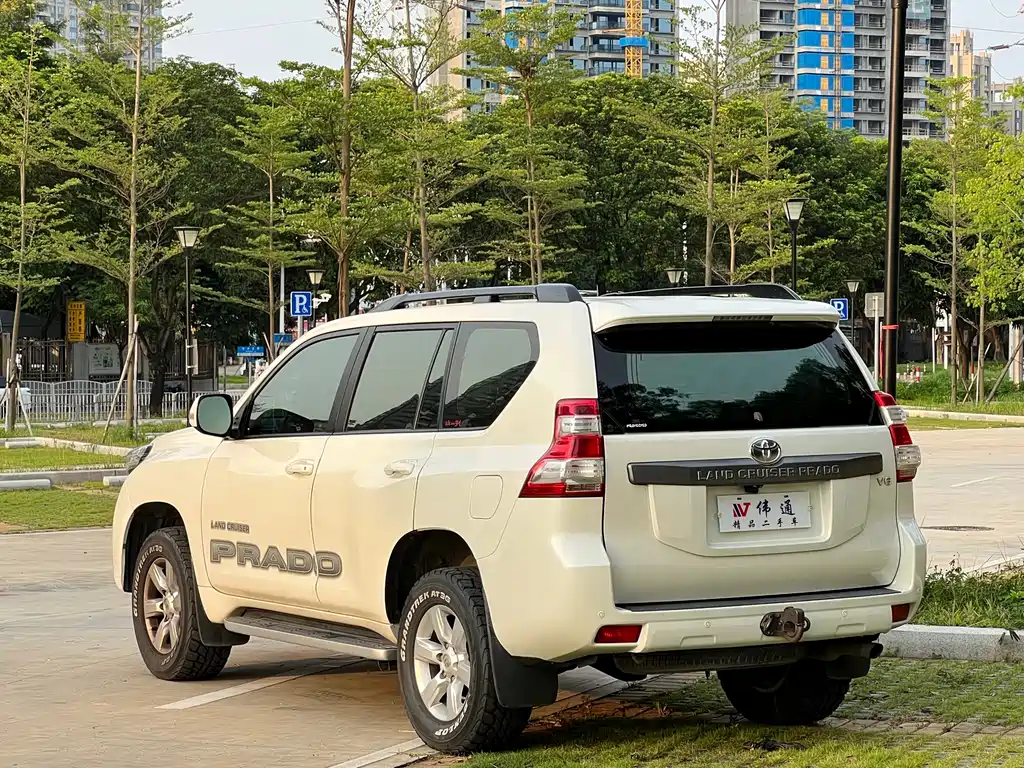 Toyota Prado 2017 — фото 17
