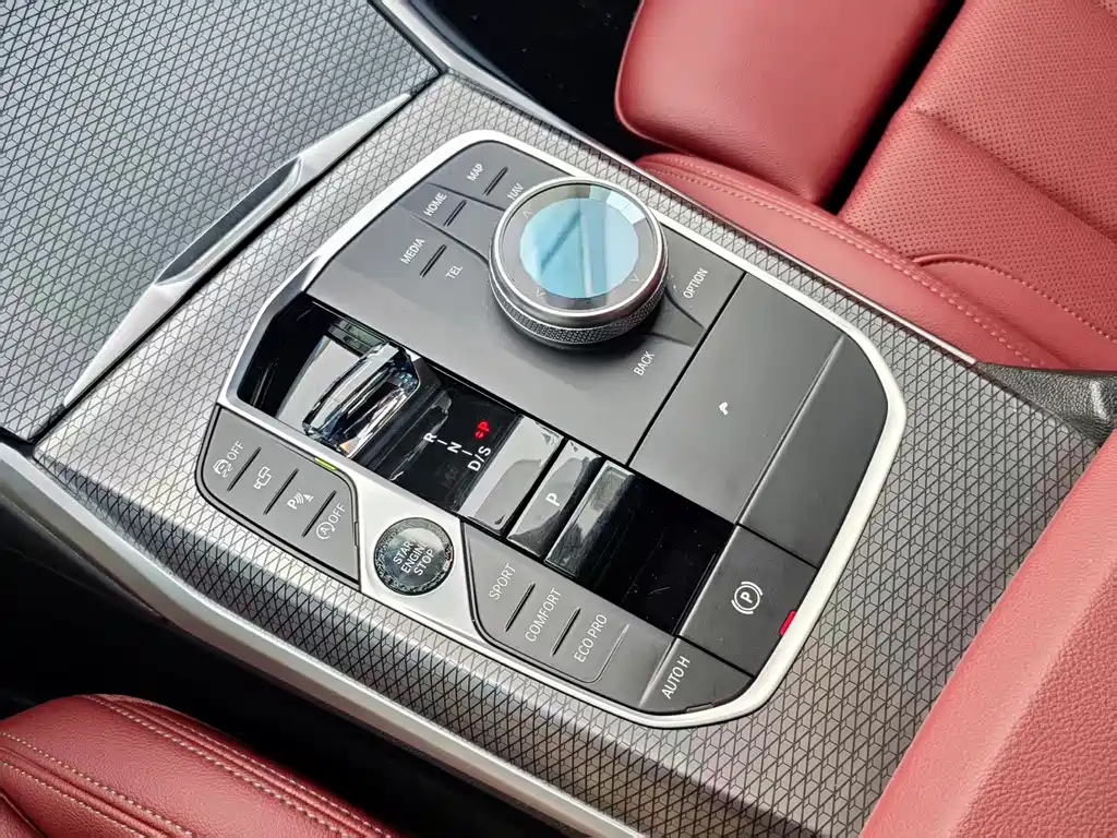 BMW 4 Series 2024 — фото 11