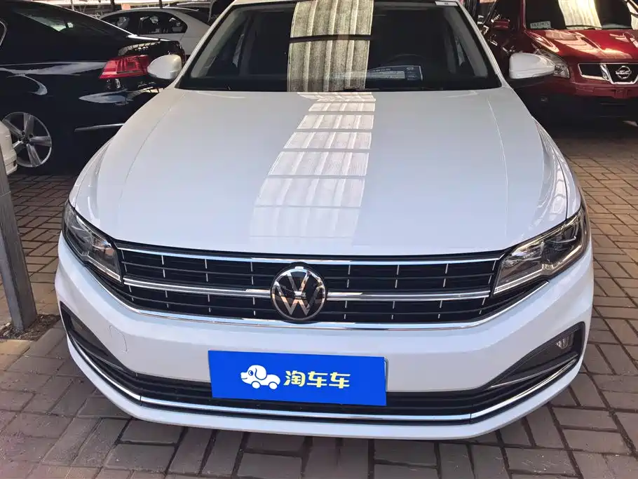 Volkswagen Bora 2021