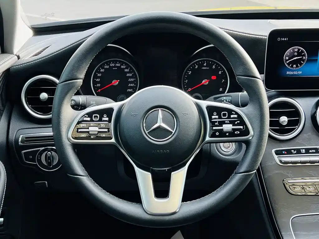 Mercedes-Benz C-Class 2019